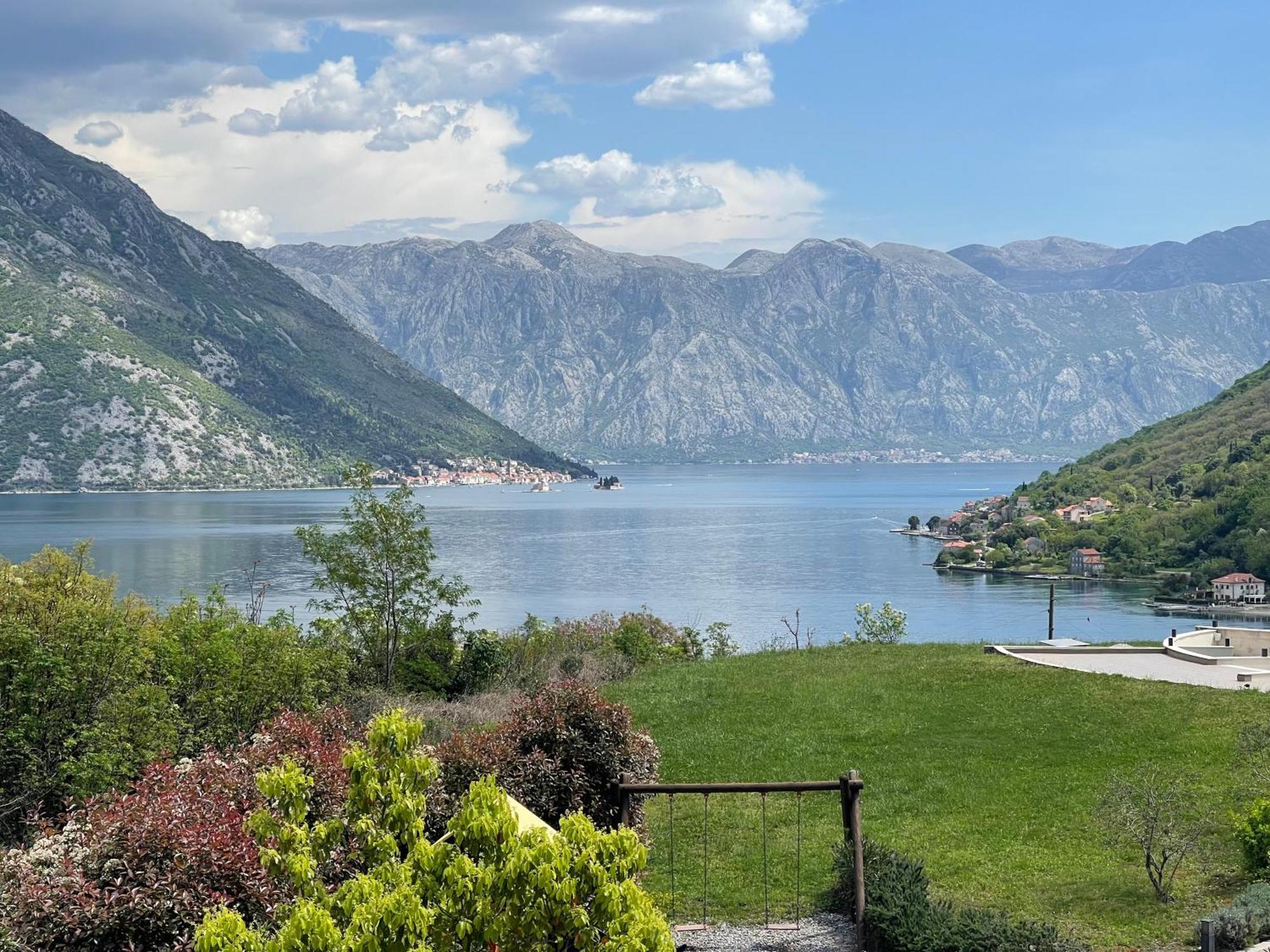 Lavender Bay Apartment B23 Kotor Exterior foto